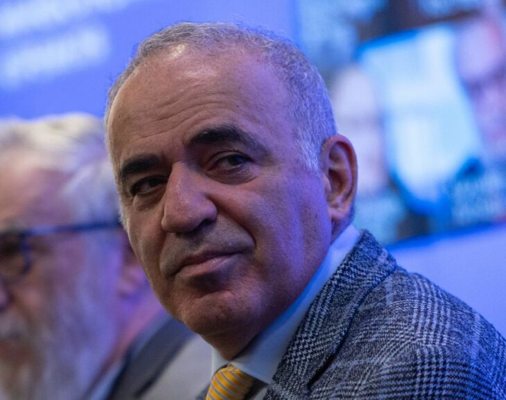 Garry Kasparov not returning to Russia out of fear of prosecution